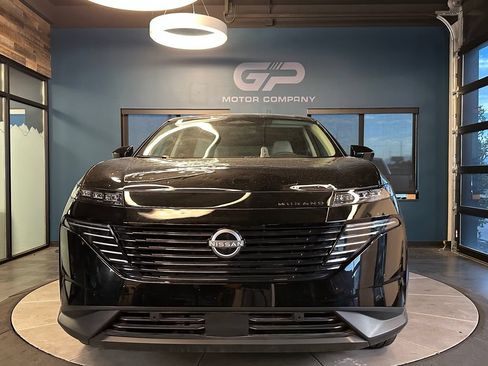 Used 2025 Nissan Murano SV AWD/4WD image 8