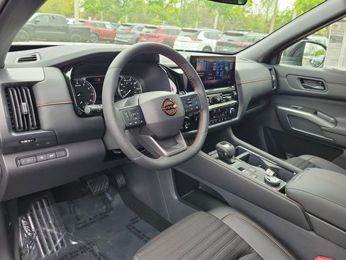 New 2026 Nissan Pathfinder Rock Creek AWD/4WD image 18