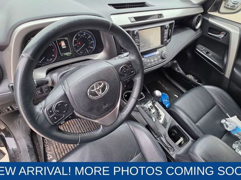 Used 2016 Toyota RAV4 Limited image 12