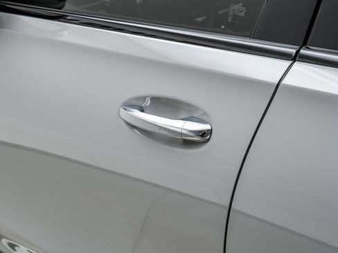 Used 2024 Mercedes-Benz GLE 450 4MATIC image 40