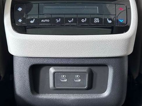 Certified 2026 INFINITI QX60 Luxe w/ Cargo Package image 21