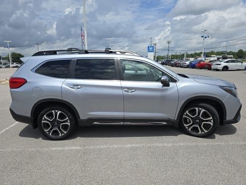 Used 2023 Subaru Ascent Touring image 17