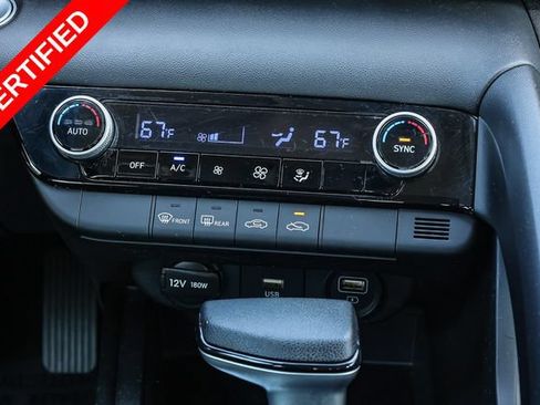 Certified 2022 Hyundai Elantra SEL FWD image 15