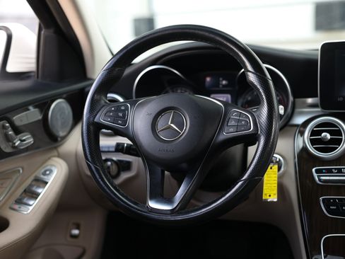 Used 2015 Mercedes-Benz C 300 Sedan image 33
