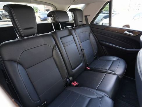 Used 2014 Mercedes-Benz ML 350 BlueTEC 4MATIC image 25