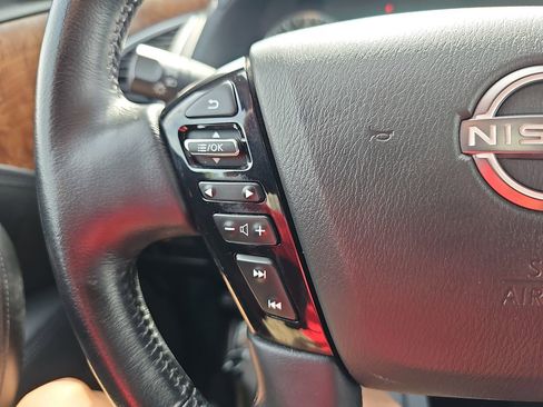 Used 2024 Nissan Armada SL AWD/4WD image 22