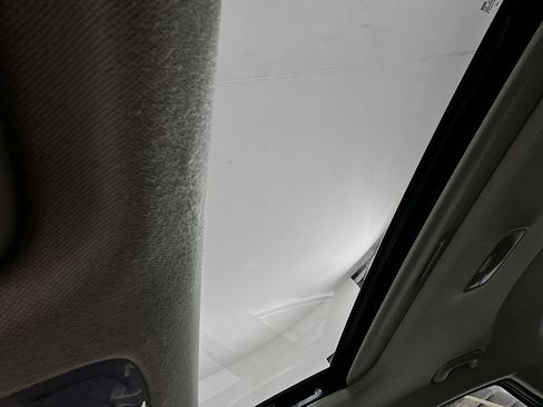 Certified 2022 Hyundai Elantra SEL w/ Convenience + Premium Package image 21