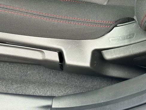 Certified 2025 Subaru Impreza 2.0i Sport AWD/4WD image 21