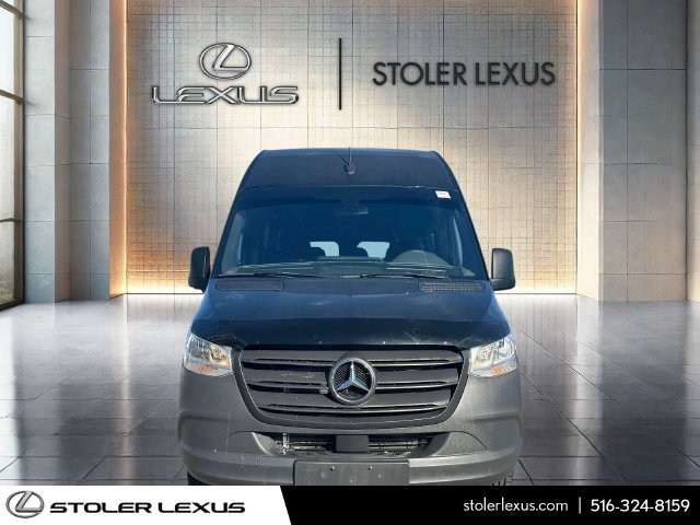 Used 2024 Mercedes-Benz Sprinter 2500 image 2
