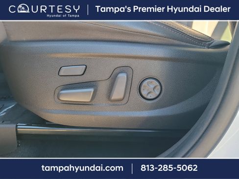 Certified 2020 Hyundai Santa Fe Limited image 13