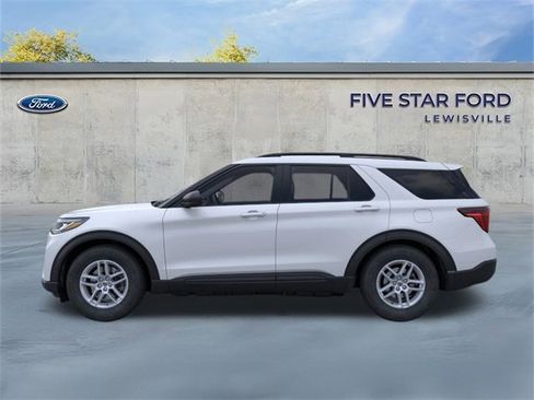 New 2026 Ford Explorer Active image 5