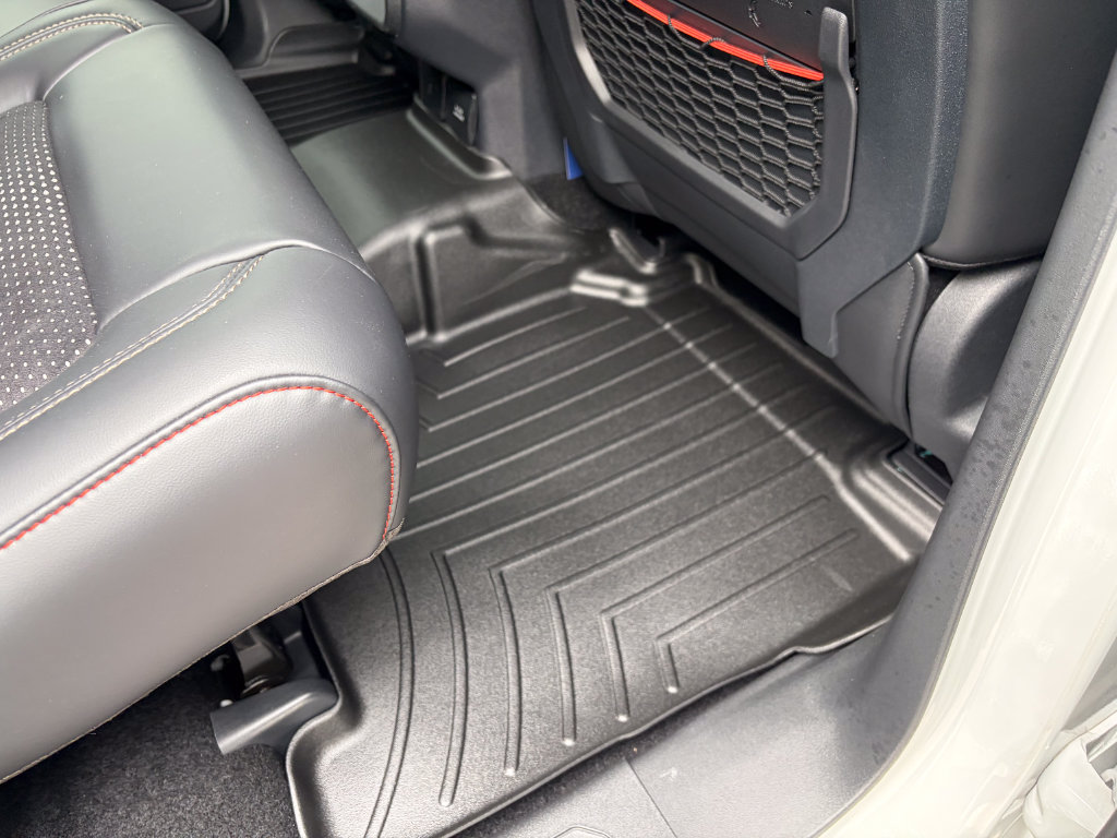 New 2026 Ford Bronco Raptor w/ Interior Carbon Fiber Pack AWD/4WD image 26