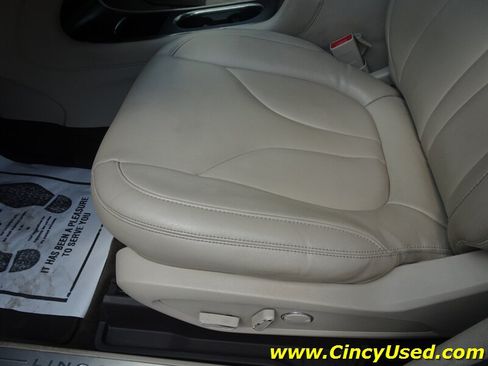 Used 2017 Lincoln MKC Premiere AWD/4WD image 26