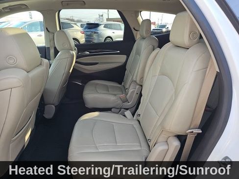 Used 2018 Buick Enclave Premium w/ Experience Buick Package FWD image 27