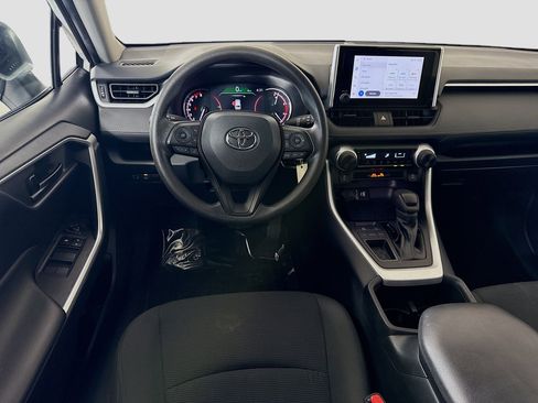 Used 2024 Toyota RAV4 LE FWD image 17