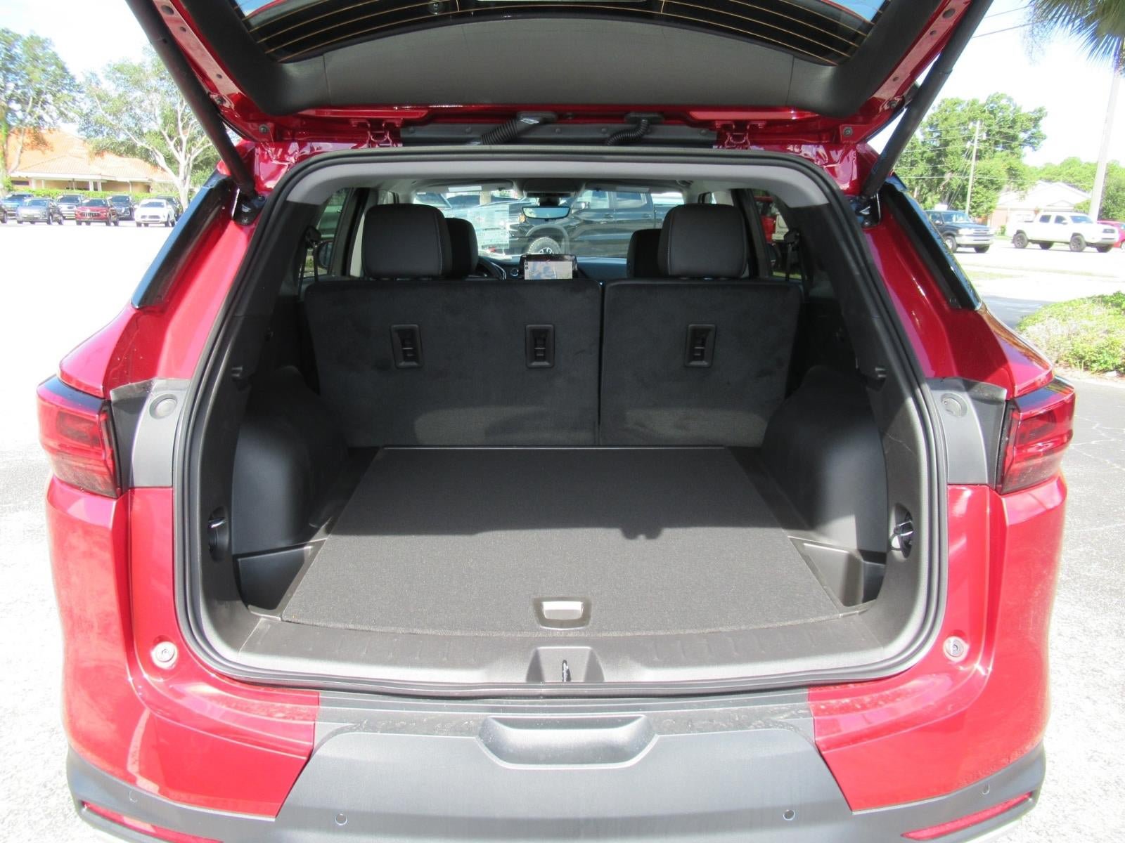 New 2026 Chevrolet Blazer LT w/ Sound & Technology Package FWD image 36