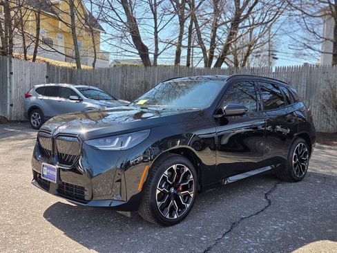 Used 2025 BMW X3 xDrive30i image 2