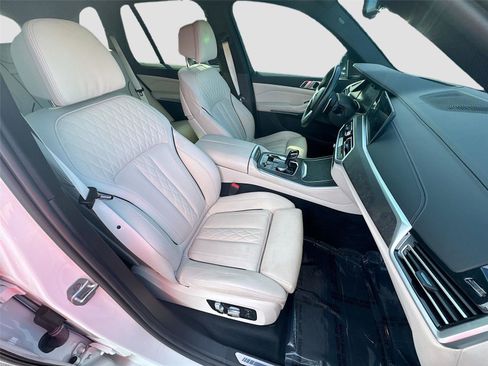 Used 2022 BMW X5 xDrive45e w/ M Sport Package image 28