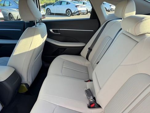 New 2026 Hyundai Sonata SEL FWD image 11