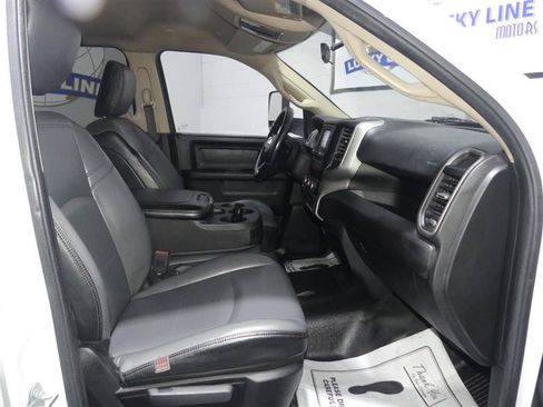 Used 2019 RAM 2500 Tradesman AWD/4WD image 20