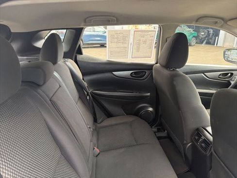 Used 2022 Nissan Rogue Sport S AWD/4WD image 22