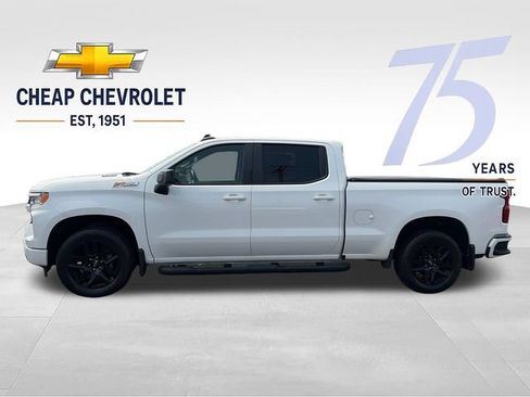 Used 2024 Chevrolet Silverado 1500 RST AWD/4WD image 2