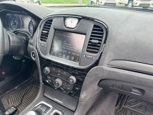 Used 2015 Chrysler 300 S AWD/4WD image 12