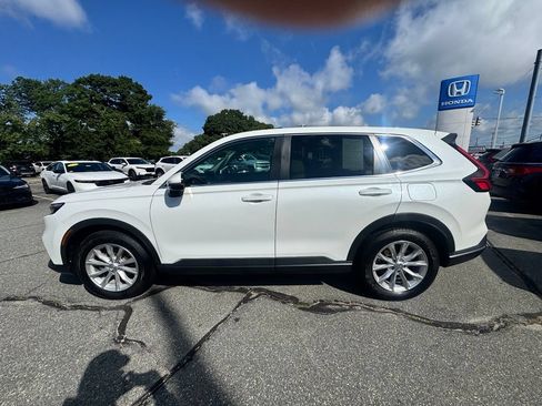 Used 2023 Honda CR-V EX-L image 2