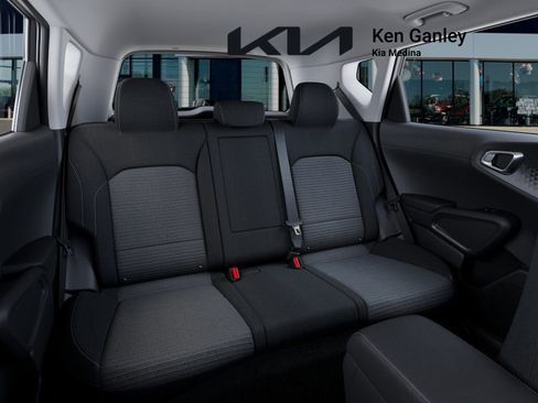 New 2025 Kia Soul EX image 17