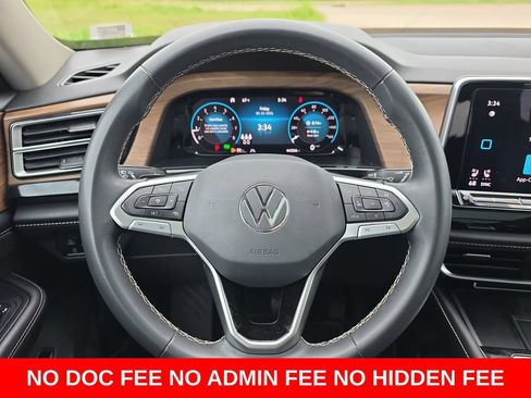 Used 2024 Volkswagen Atlas SE AWD/4WD image 15