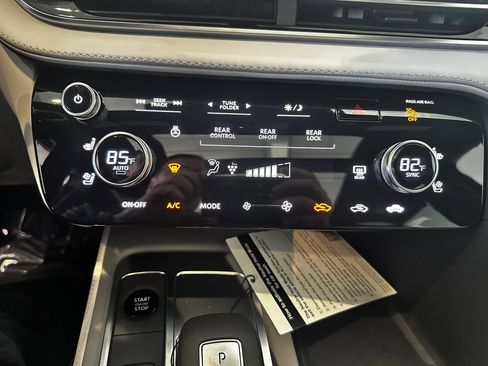 New 2026 INFINITI QX60 Autograph image 23