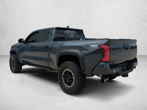 Used 2024 Toyota Tacoma TRD Off-Road AWD/4WD image 7