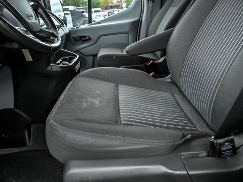 Used 2017 Ford Transit 150 XLT RWD image 16