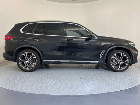 Used 2022 BMW X5 sDrive40i w/ Premium Package image 8
