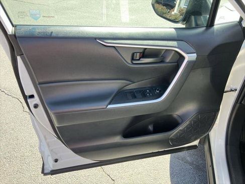 Certified 2023 Toyota RAV4 LE image 13