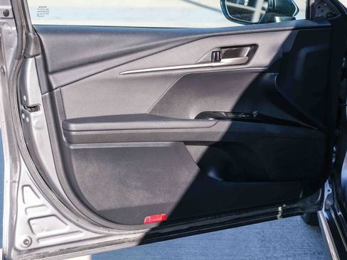 Used 2025 Toyota Camry SE FWD image 22