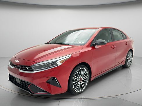Used 2024 Kia Forte GT w/ GT2 Package FWD image 3