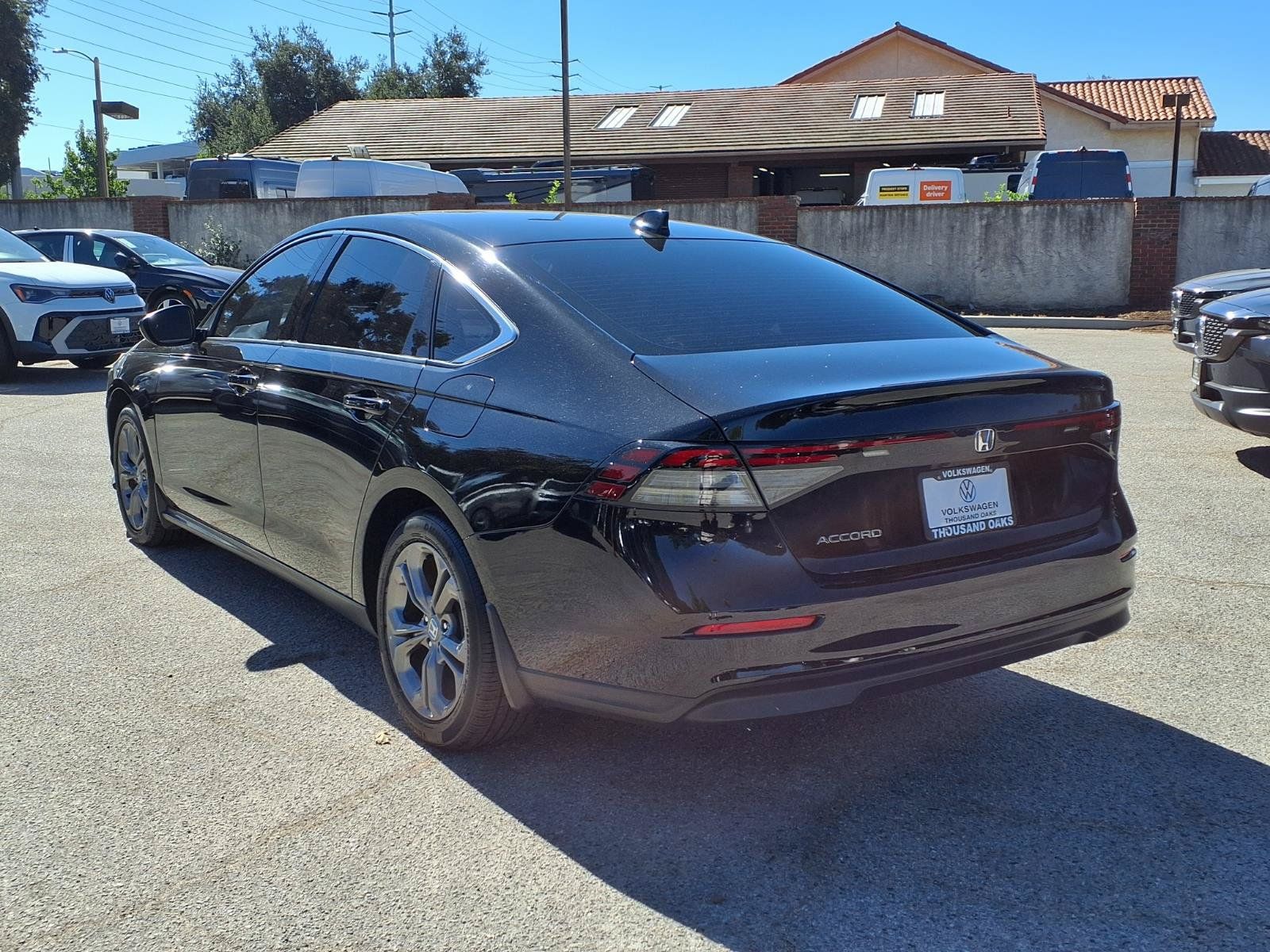 Used 2023 Honda Accord EX image 5