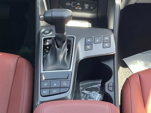 New 2026 Kia Sportage SX AWD/4WD image 12