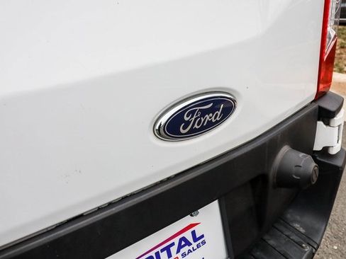 Used 2020 Ford Transit 250 Medium Roof image 24