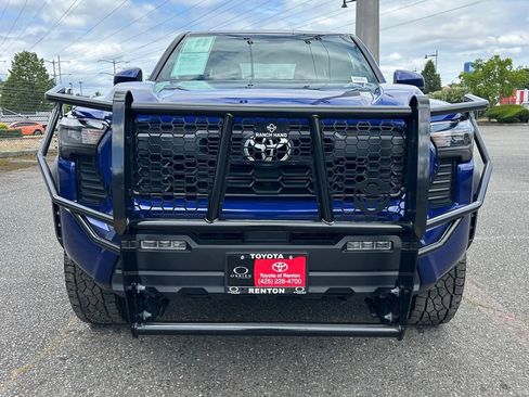 Certified 2024 Toyota Tacoma TRD Off-Road AWD/4WD image 2