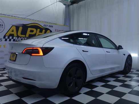 Used 2023 Tesla Model 3 Standard Range RWD image 6