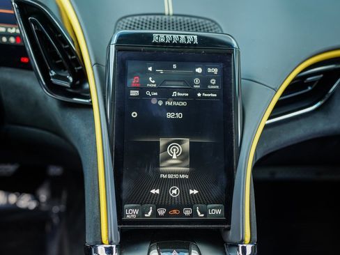 Used 2021 Ferrari Roma image 31