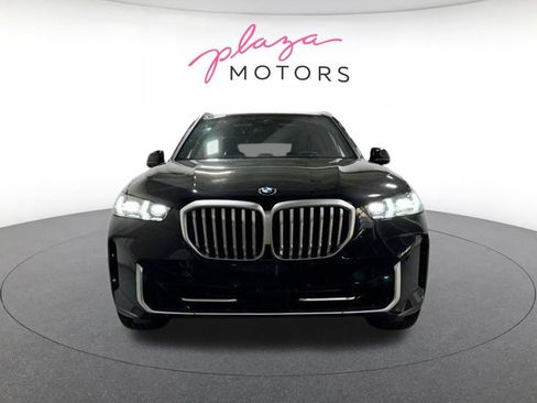 Used 2026 BMW X5 xDrive40i AWD/4WD image 3