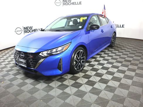 Certified 2024 Nissan Sentra SR image 3