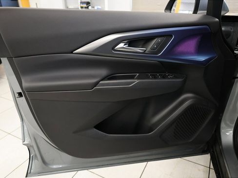 New 2026 Chevrolet Equinox EV LT image 13