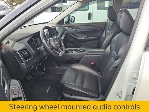 Used 2022 Nissan Rogue SV w/ SV Premium Package AWD/4WD image 9