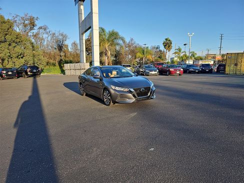 Used 2021 Nissan Sentra SV w/ SV Premium Package image 1