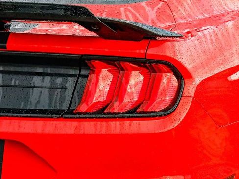 Used 2020 Ford Mustang Shelby GT500 w/ Technology Package image 10