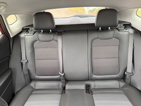 Used 2025 Chevrolet Trax LT image 36